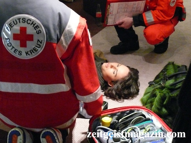 Florian Stöhr wird vom Notarzt betreut